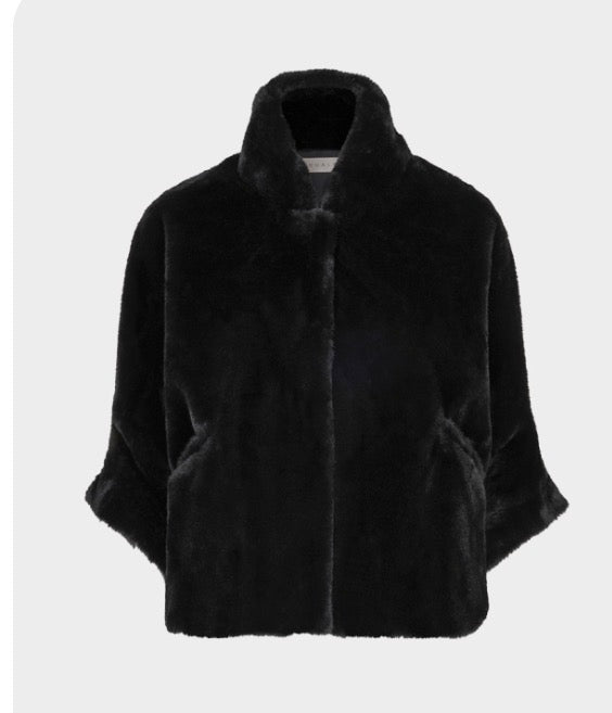 Esqualo coat poncho faux fur