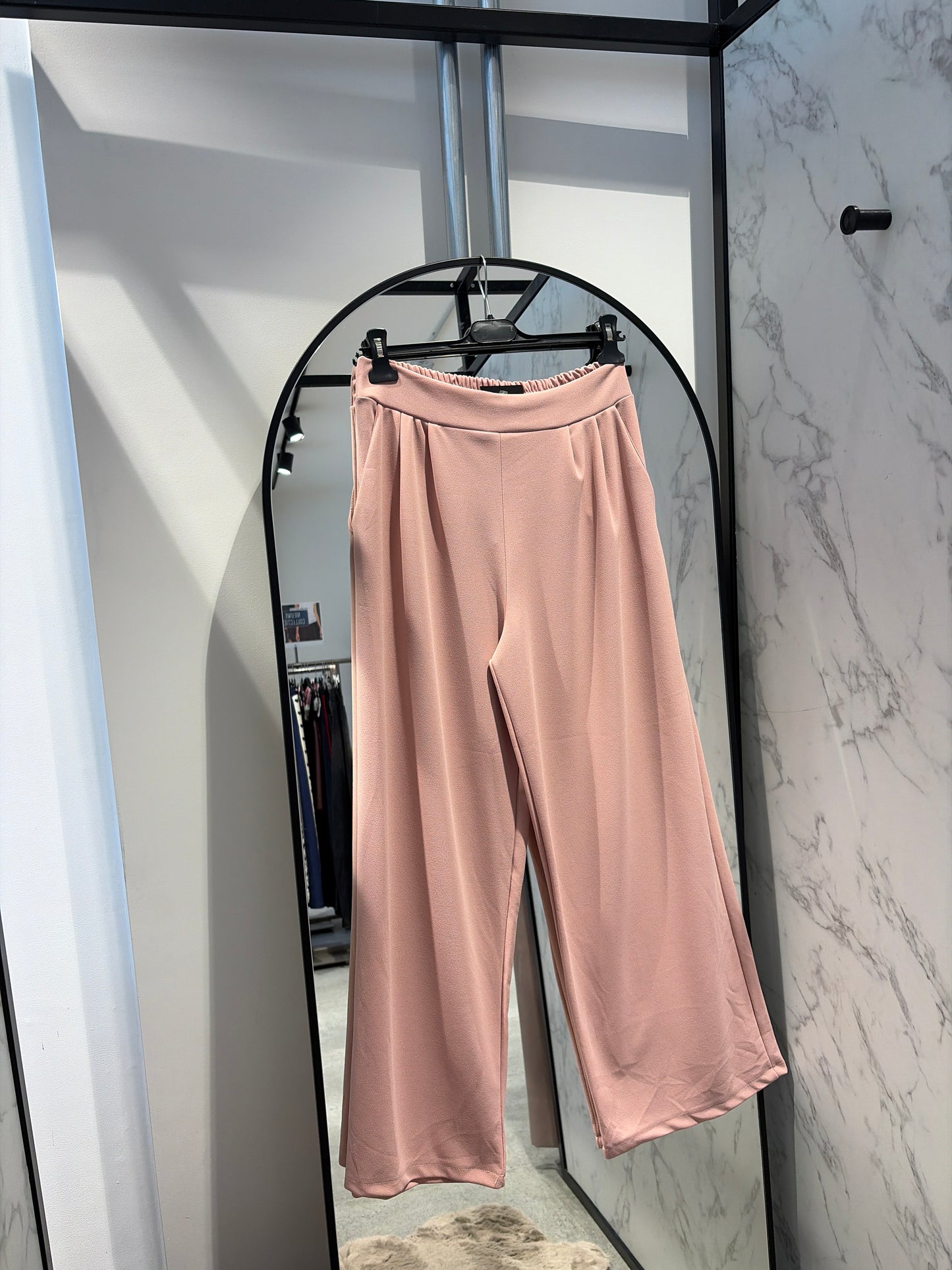 Broek met rekker Times