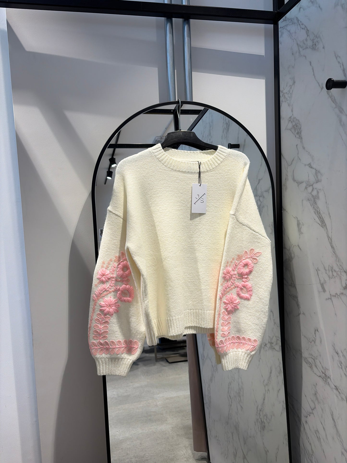 Gebloemde trui Millenium