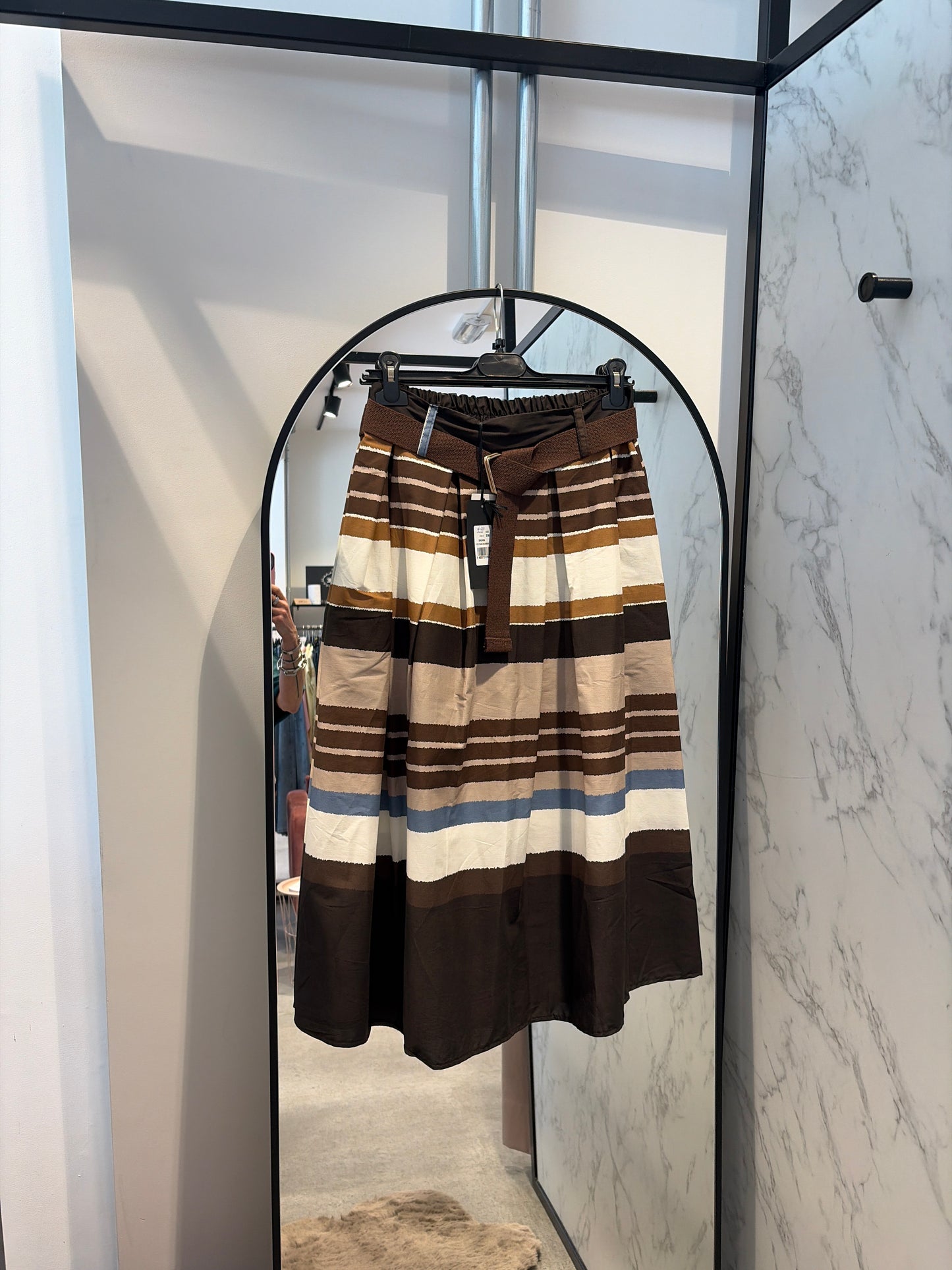 Rok just woman retro