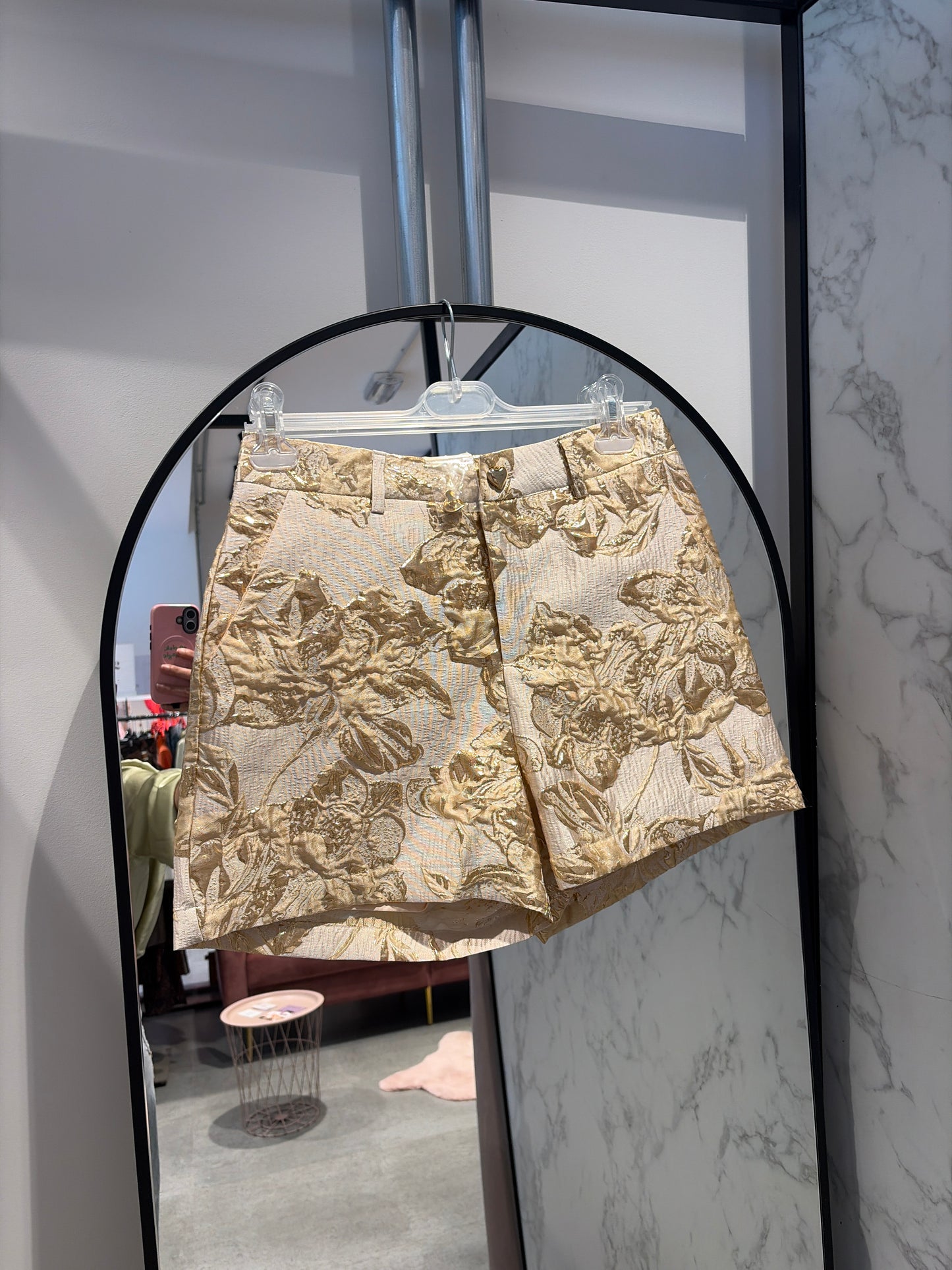 short Gimme gold