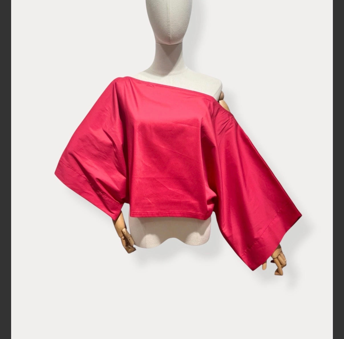 La Collerette L'essentiel Solid Wide 3/4 Sleeve Top