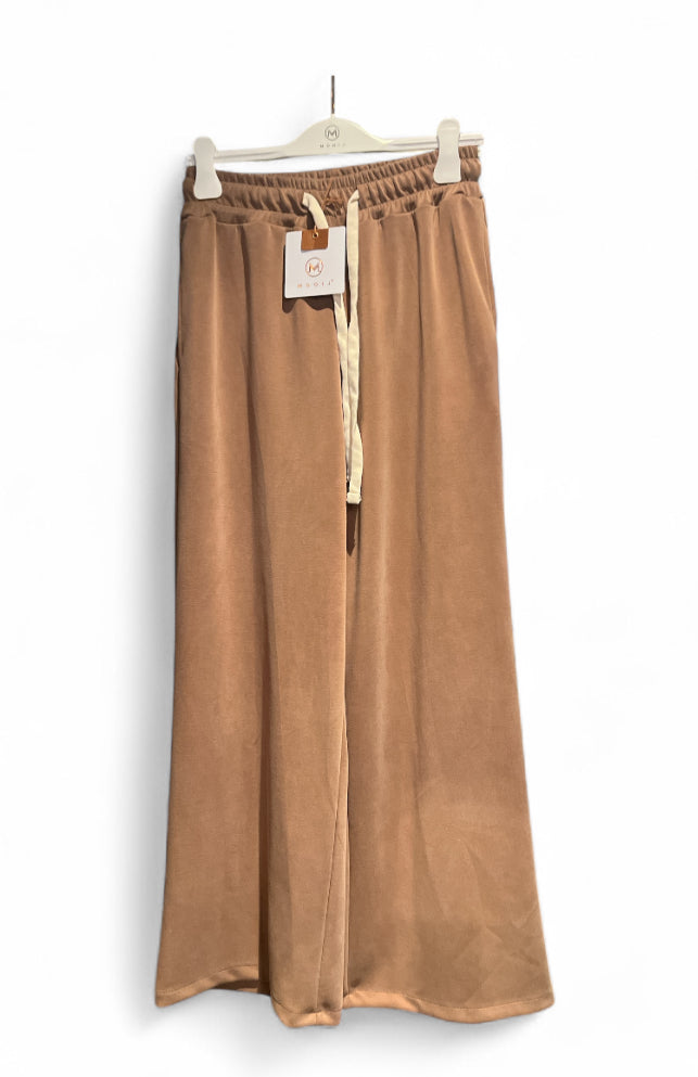 sportieve broek Mooij brede pijp