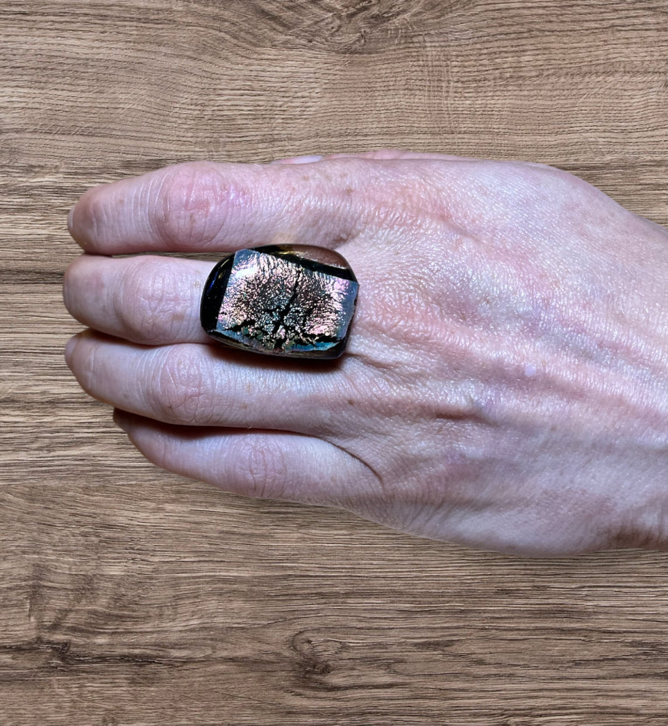 Grimelda - the glass line by AW