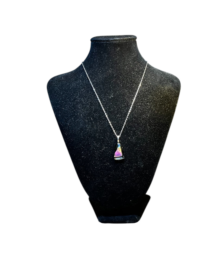Chloe- the glass line by AW
