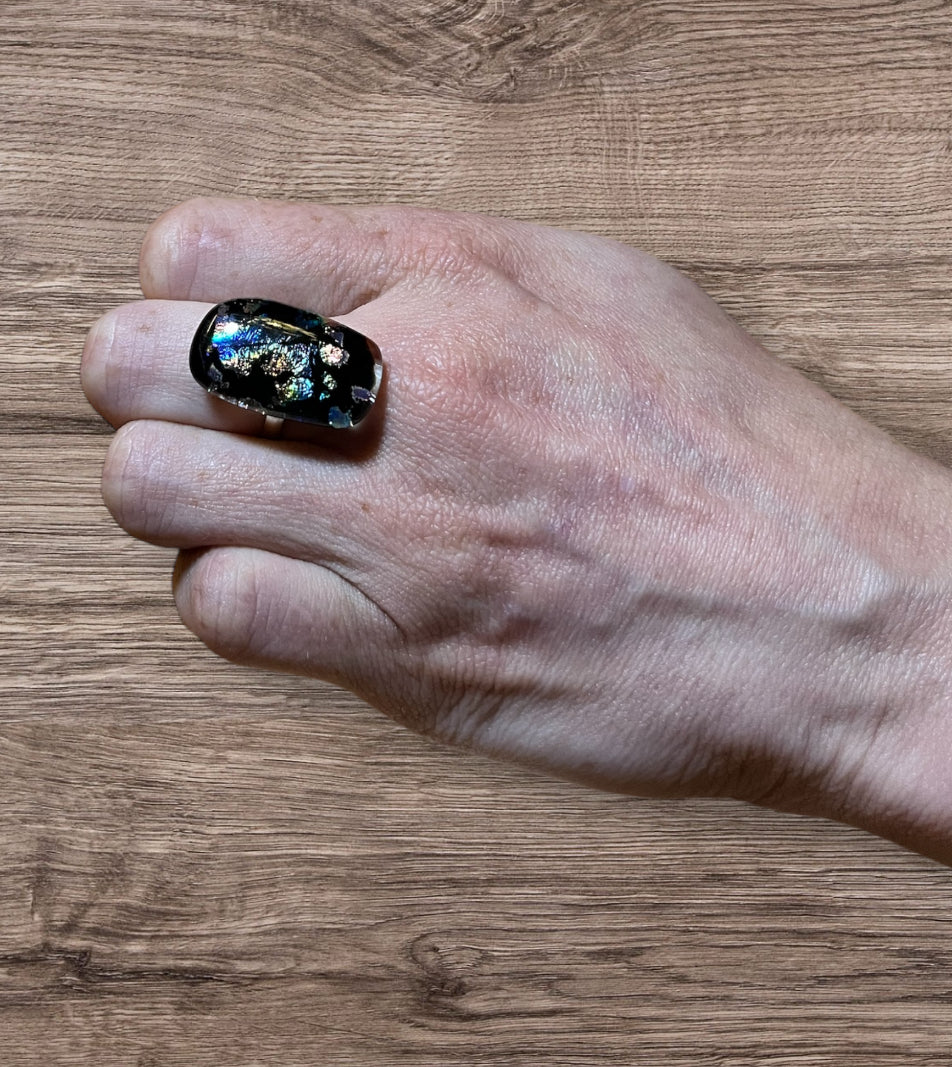 Mona- the glass line by AW