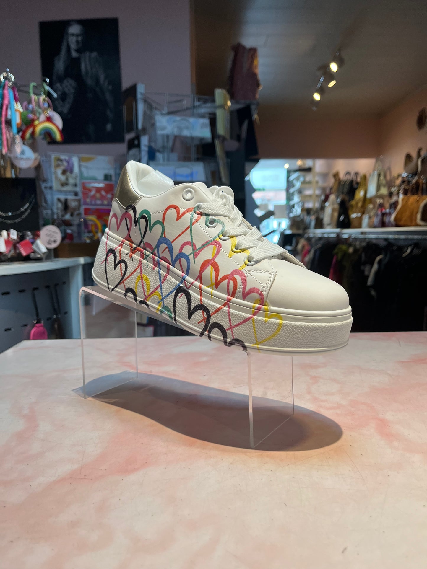 Hoge sneakers love