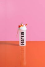Proteine shake ornament