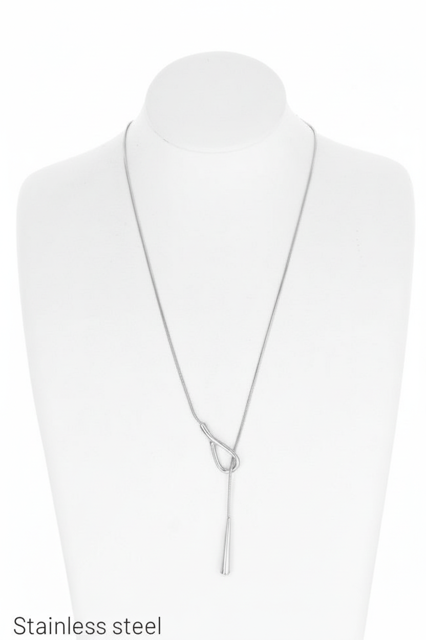 Stalen halsketting met geometrische vormen