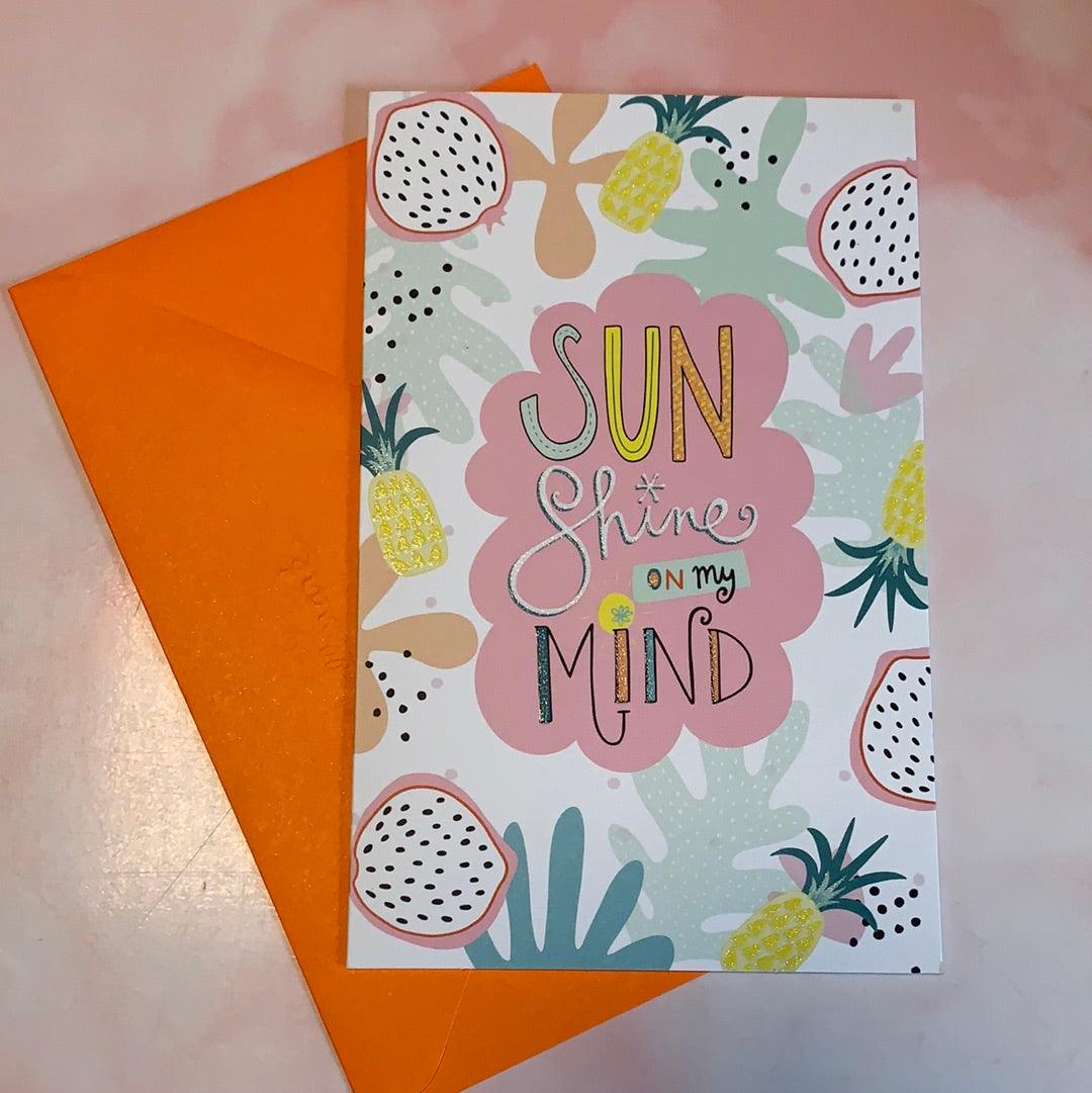 Wenskaart Hallmark Sun shine on my mind - Amazing wardrobe