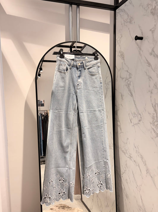 Jeans flower Trendy