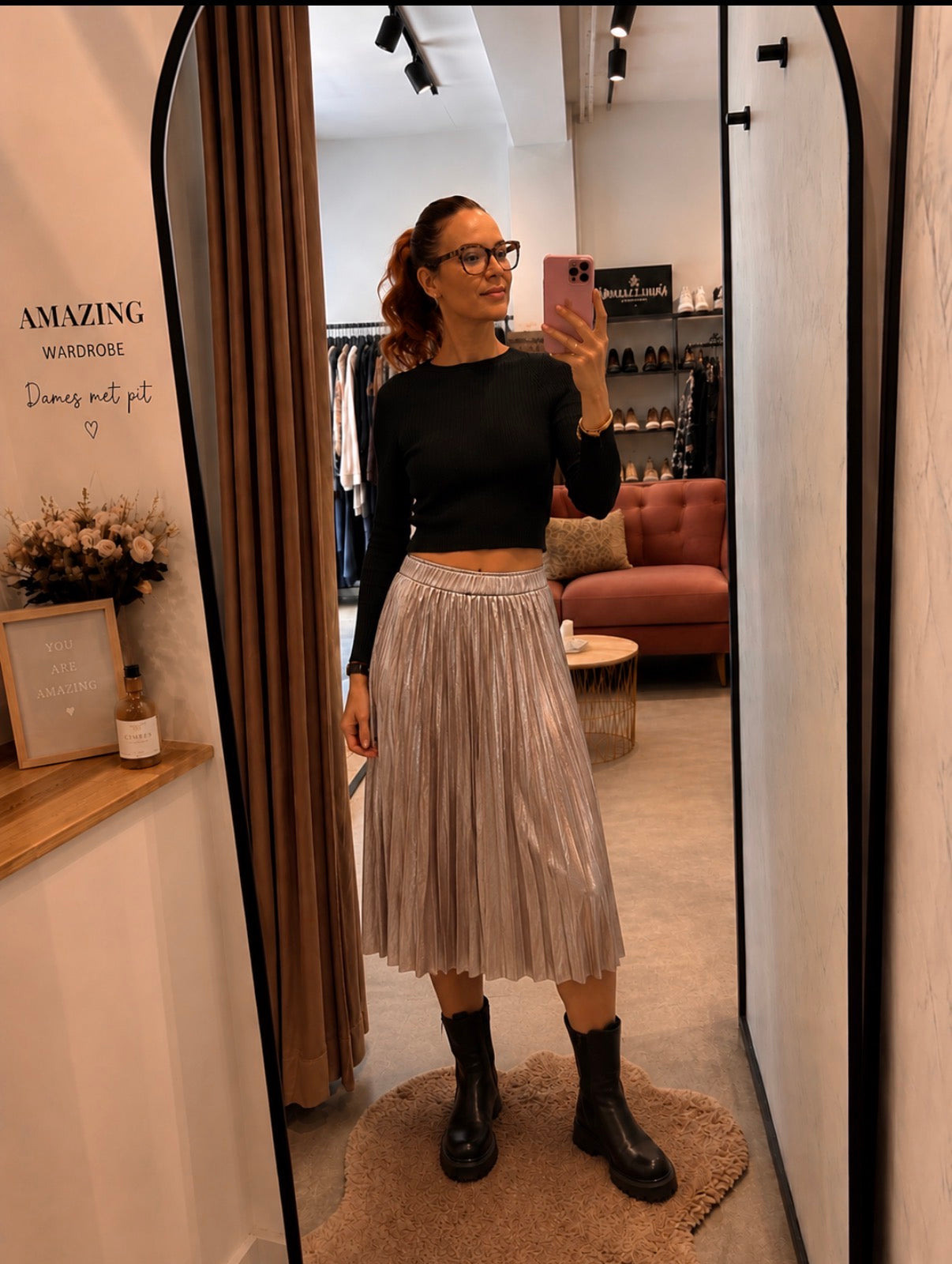 Jade Rok Vintage dressing