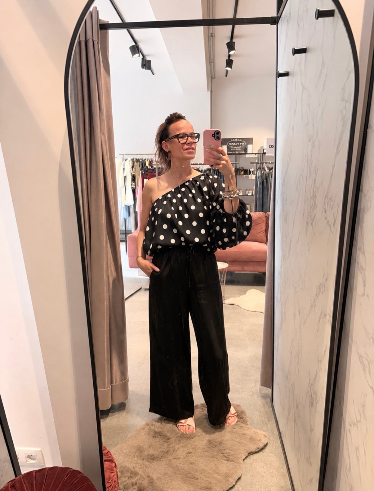 Polly - Blouse l'Essentiel met pofmouw