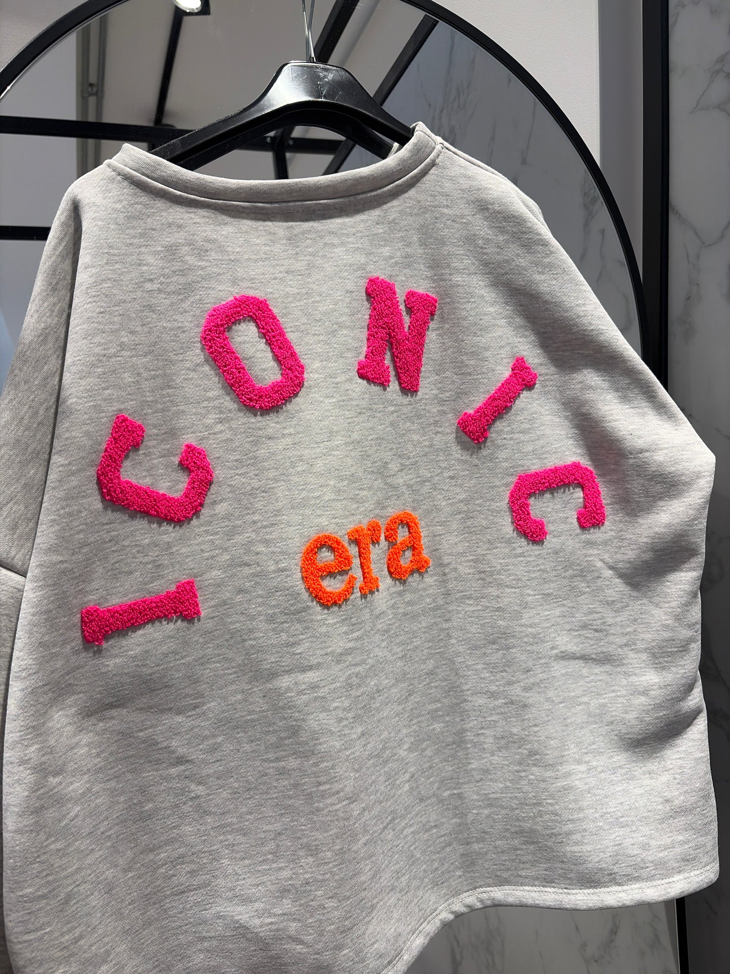 ICONIC  Oversized Sweatshirt