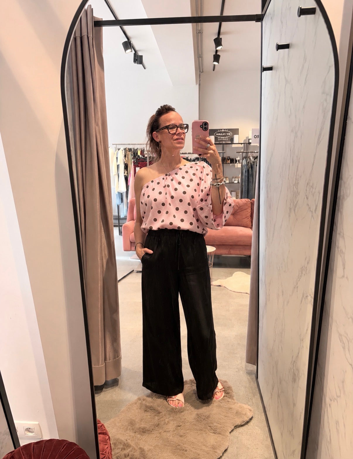 Polly - Blouse l'Essentiel met pofmouw