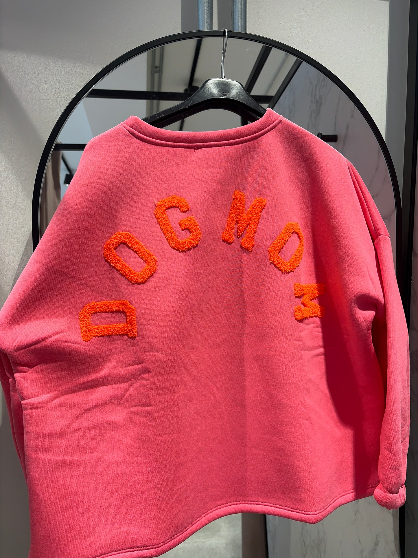 DOGMOM Oversized Sweatshirt