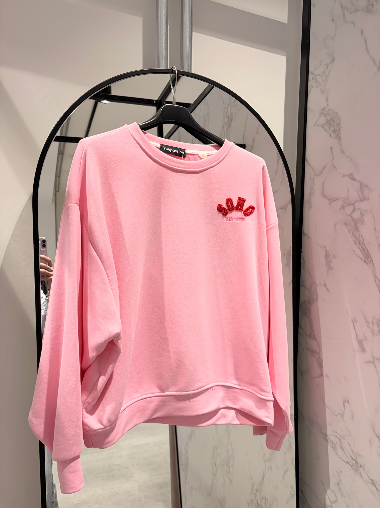 Soho Sweater Youpassion — Roze | New York Logo | Oversized