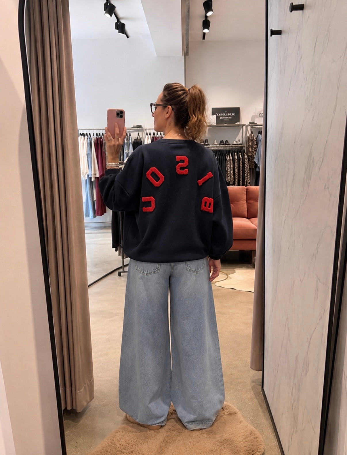 Bisou- sweater L'Essentiel