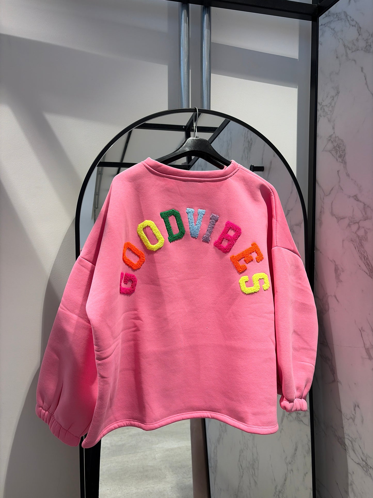 GOODVIBES Oversized Sweatshirt