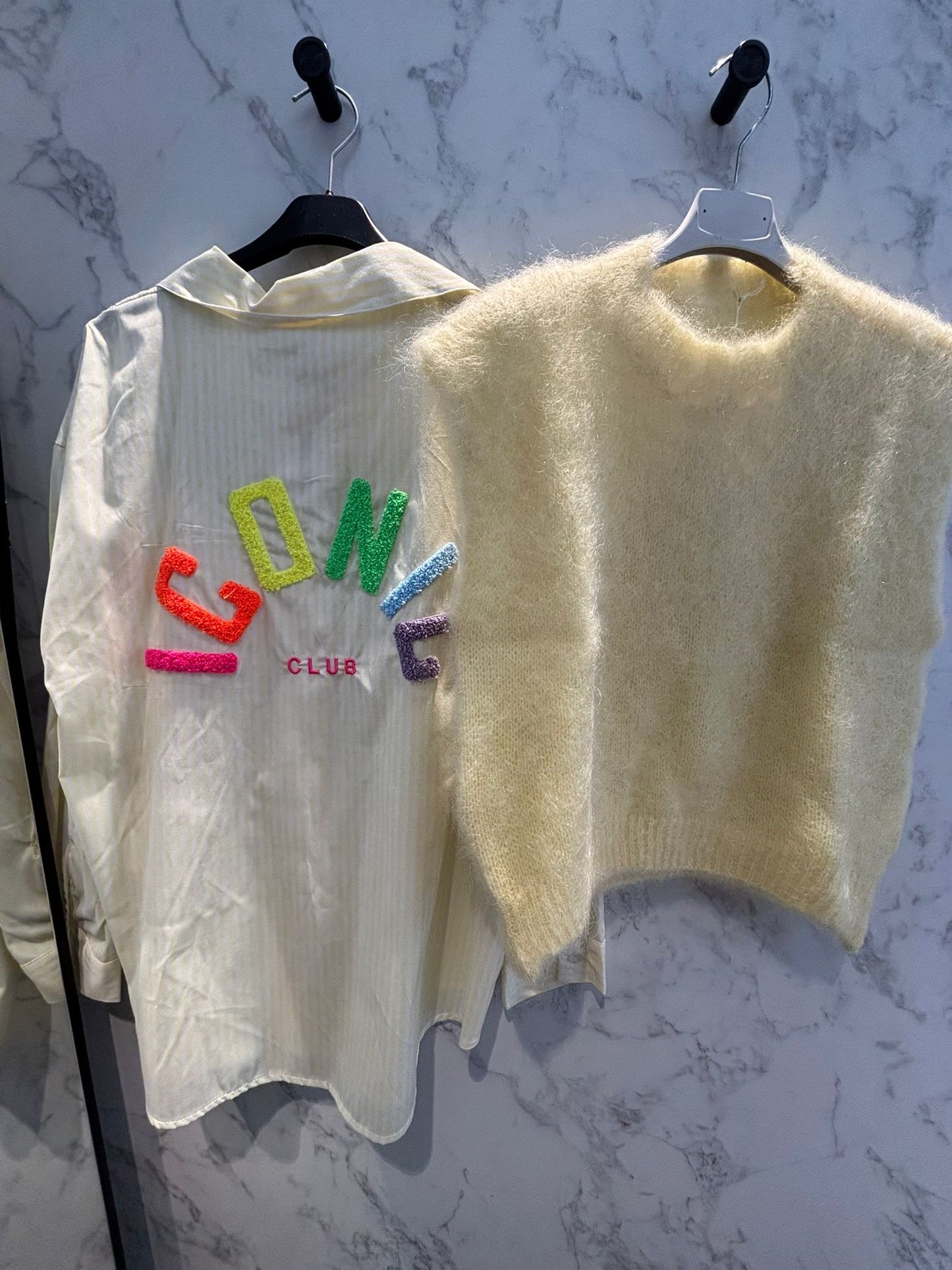 Blouse ICONIC club