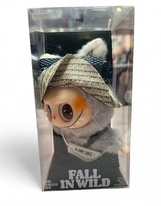 labubu Fall in the wild