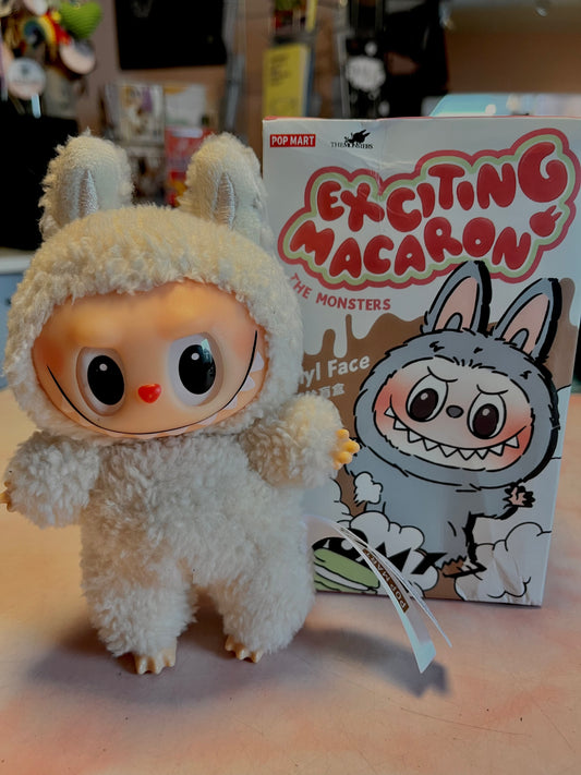 labubu exciting macaron