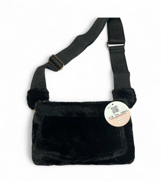 fluffy crossbody tasje met flap