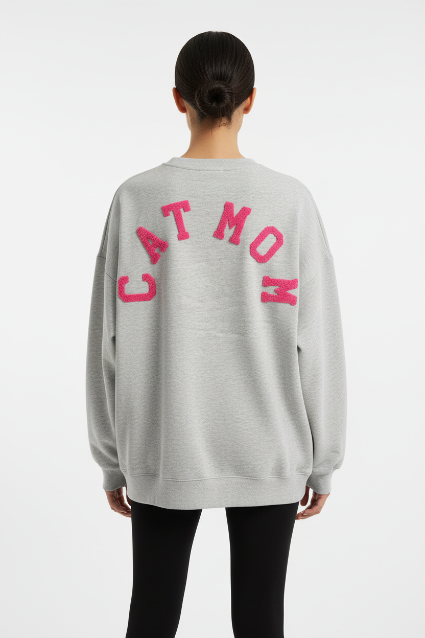 CATMOM sweatshirt roze op model