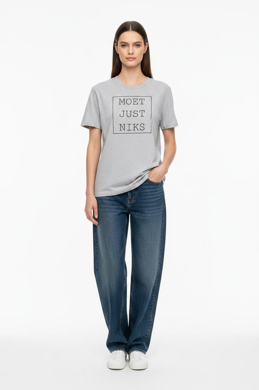 t-shirt moet just niks