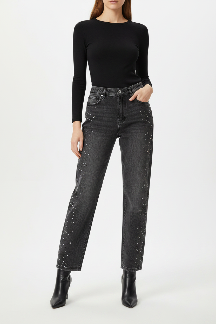 Model draagt donkergrijze glitter jeans Just woman
